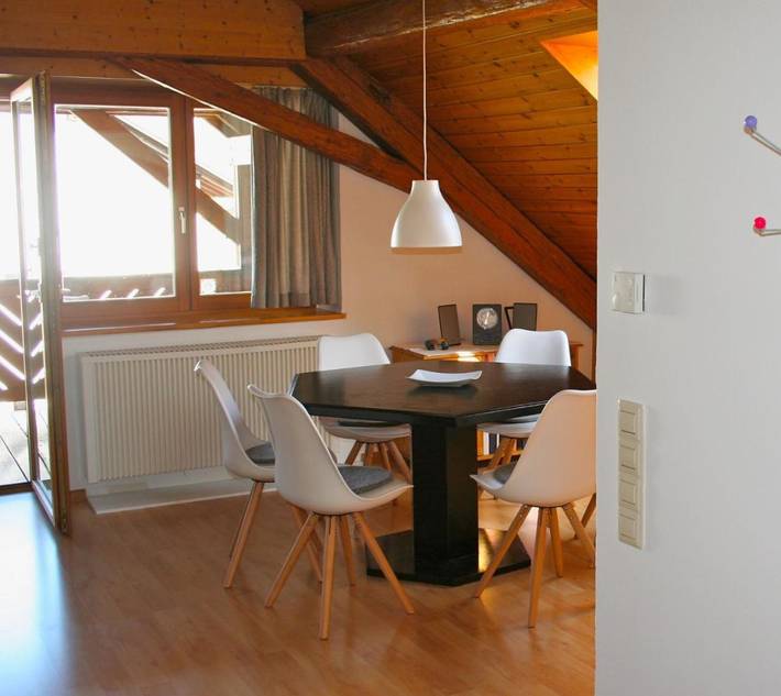 Ferienwohnung für 6 Personen, mit Balkon und Terrasse sowie Ausblick in Waldshut-Tiengen