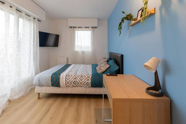 Chambre d’hôte pour 2 personnes, avec vue à Cergy