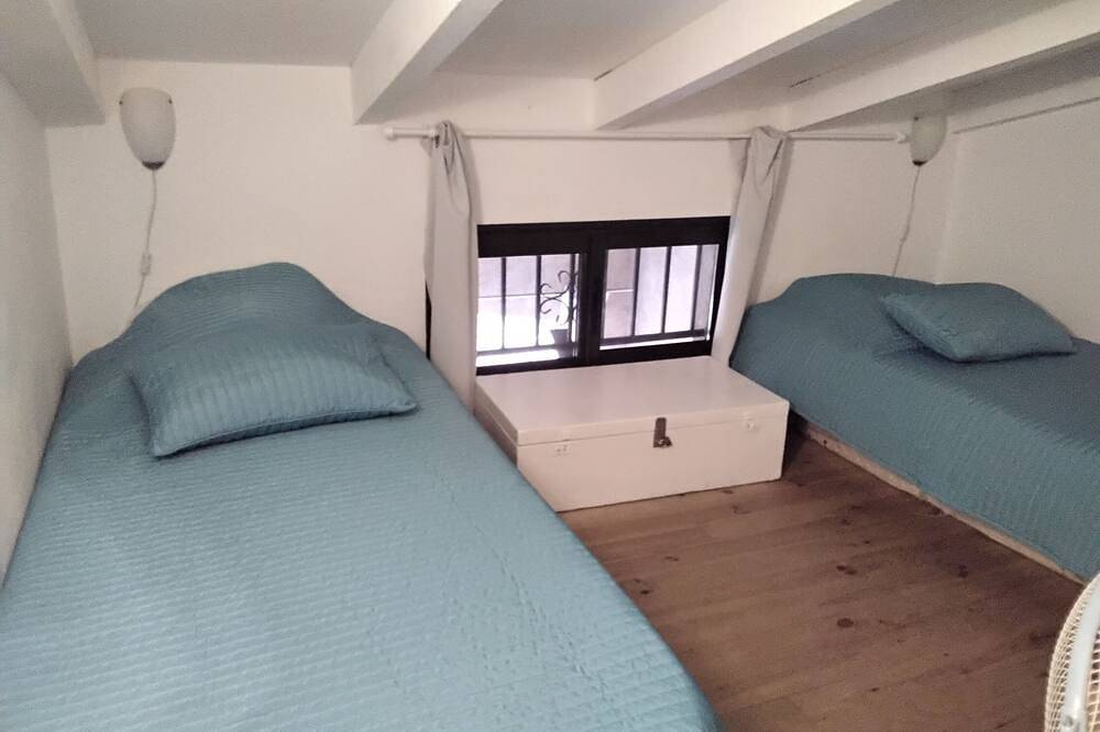 Ganze Wohnung, Apartment with sea view, in a residence in the heart of a 3-hectare floral park in Cargèse, Regionaler Naturpark Korsika