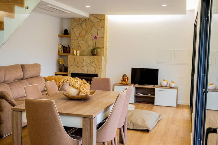 Casa rural para 4 personas, con vistas al lago y jardín además de vistas y terraza en Mosteiro - 4