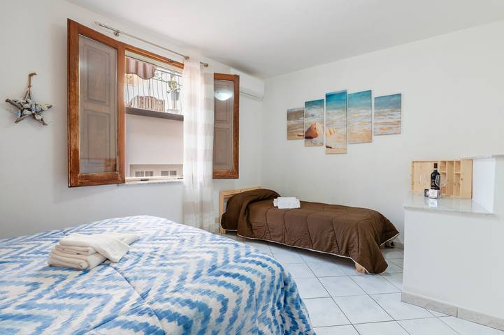 Appartement entier, Appartement 'Cortile Maggiore Home' avec Wi-Fi et climatisation in Cefalù, Cefalù (Commune)