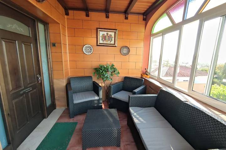 Villa avec piscine chauffée et privée, proche plage et golf! in Alhaurín de la Torre, Costa del Sol
