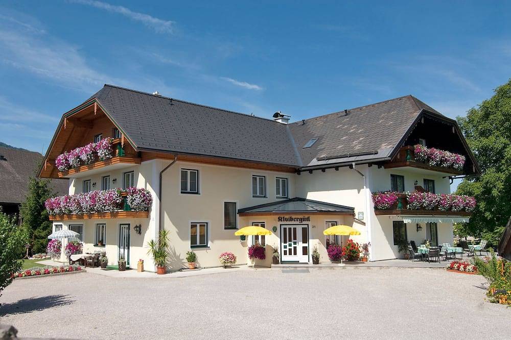 Ganze Wohnung, Ferienwohnung 1 mit 1 Schlafzimmer - Gästehaus Kloibergütl in Sankt Gilgen, Salzkammergut
