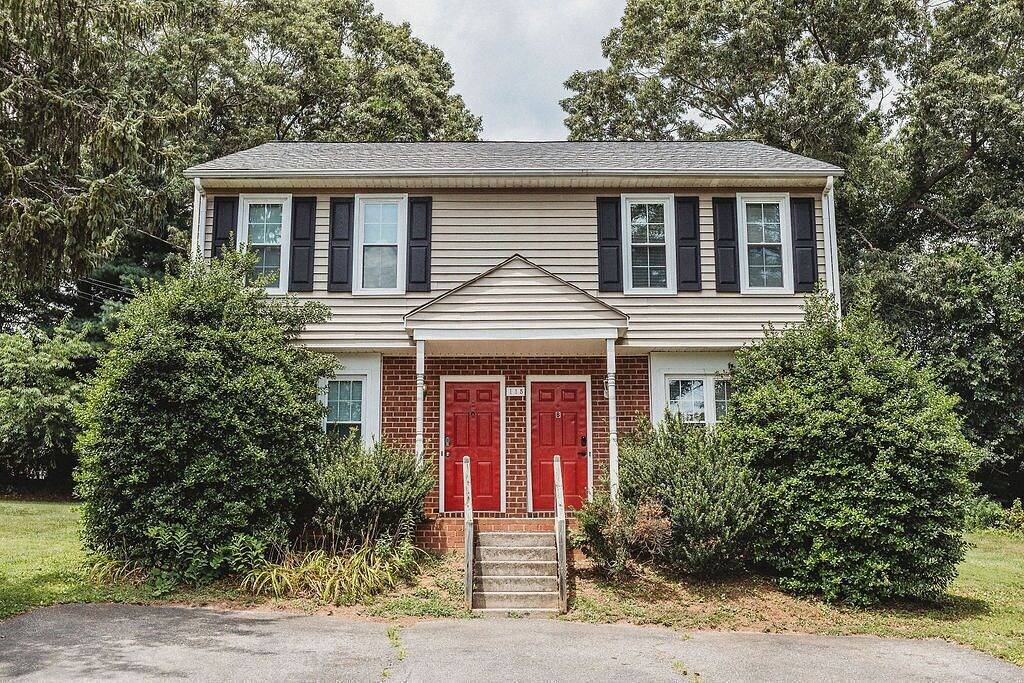 The Orange House - Only 4 Minutes from Lu in Lynchburg, Virginia