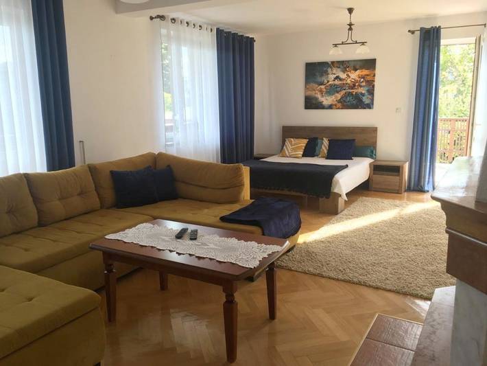 Apartament wakacyjny dla 5 osób, z Balkon i Taras oraz Ogród i Widok w Ojców