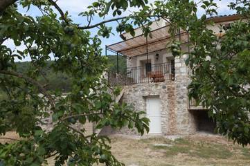 Gîte pour 6 personnes, avec vue et jardin, adapté aux familles à Saint-Thomé