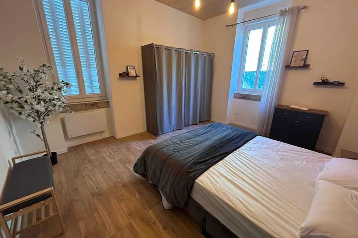 Gîte pour 4 personnes, avec Balcon à Savignac-les-Ormeaux - 3