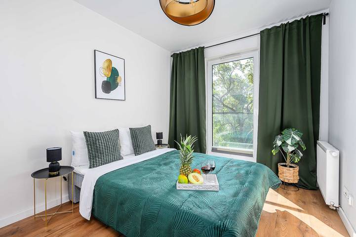 Ganze Wohnung, Luxury apart for family next to Księży Młyn in Łódź, Region Lodz