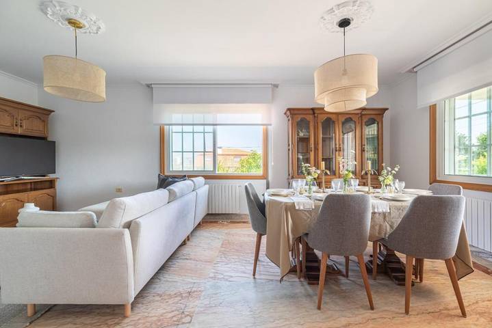 Casa rural para 9 personas, con piscina además de jardín y vistas en Vigo - 4