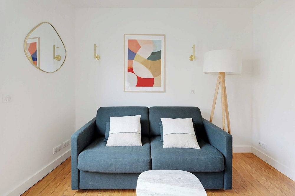 Apartamento entero, Acogedor apartamento -1Br-2P- Suresnes in Suresnes, Altos del Sena