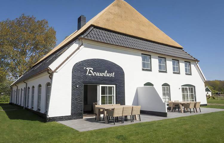 Ferienhaus für 6 Personen, mit Terrasse und Garten - 1