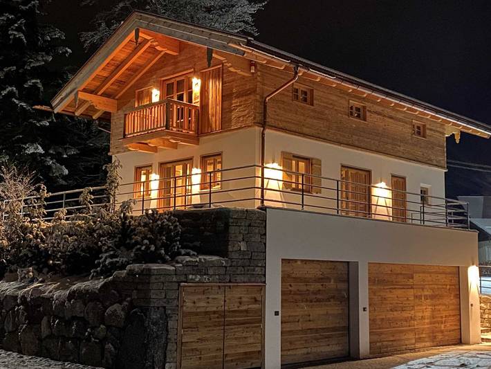 Chalet für 8 Personen, mit Balkon und Terrasse sowie Garten am Tegernsee