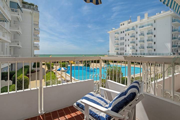Gîte pour 4 personnes, avec bassin pour enfant et balcon à Lido di Jesolo - 2