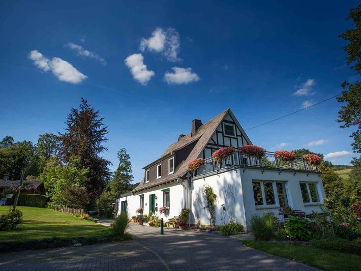 Pension für 2 Personen, mit Balkon und Garten in Schmallenberg