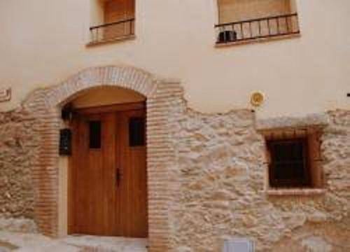 Casa rural para 9 personas, con Balcón y Jacuzzi además de Terraza y Piscina en Alforja - 2