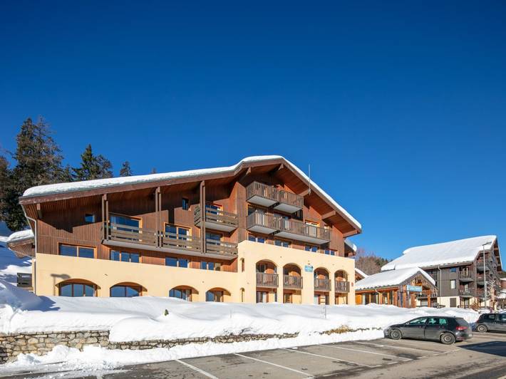 Gîte pour 10 personnes, avec balcon dans Doucy - 4