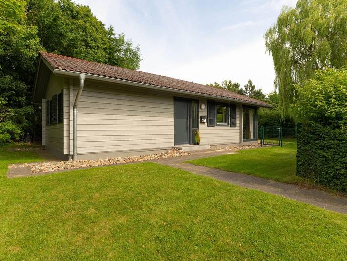 Ferienhaus für 4 Personen, mit Terrasse und Garten sowie Ausblick in Damp