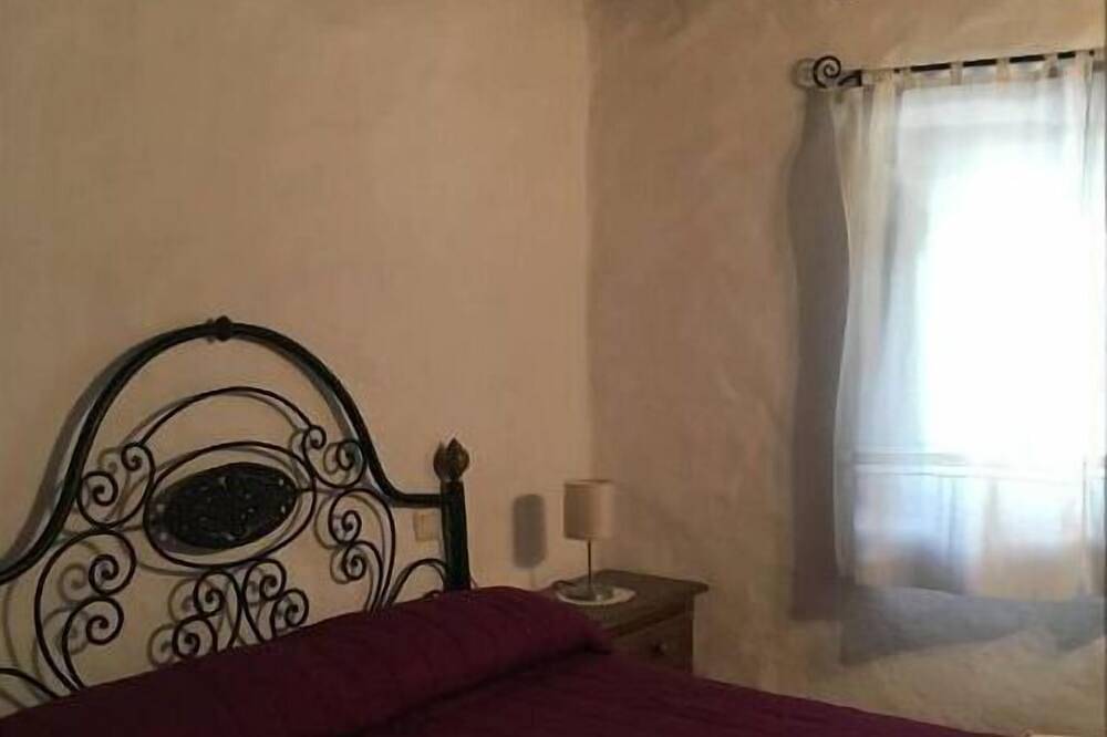 Casa La Puente de Jubrique in Jubrique, Provincia de Málaga