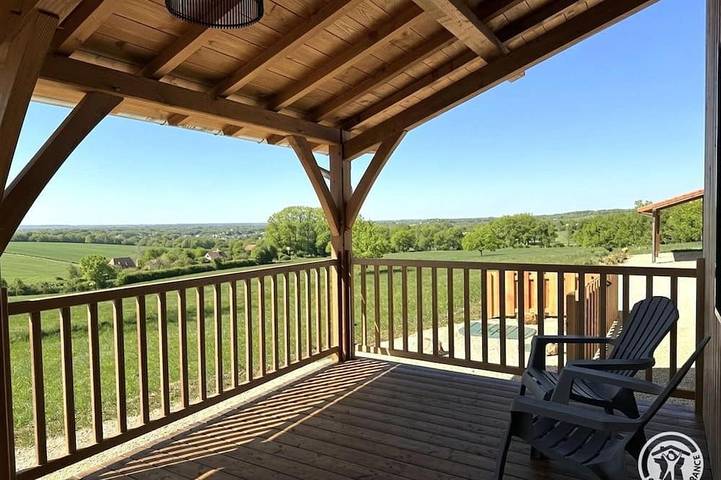 Gîte pour 6 personnes, avec jardin