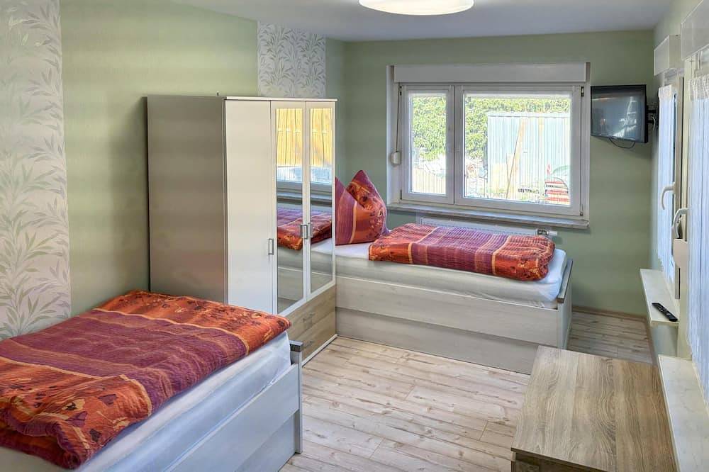 Bungalow mit überdachter Terrasse im Harz in Blankenburg, Harzvorland