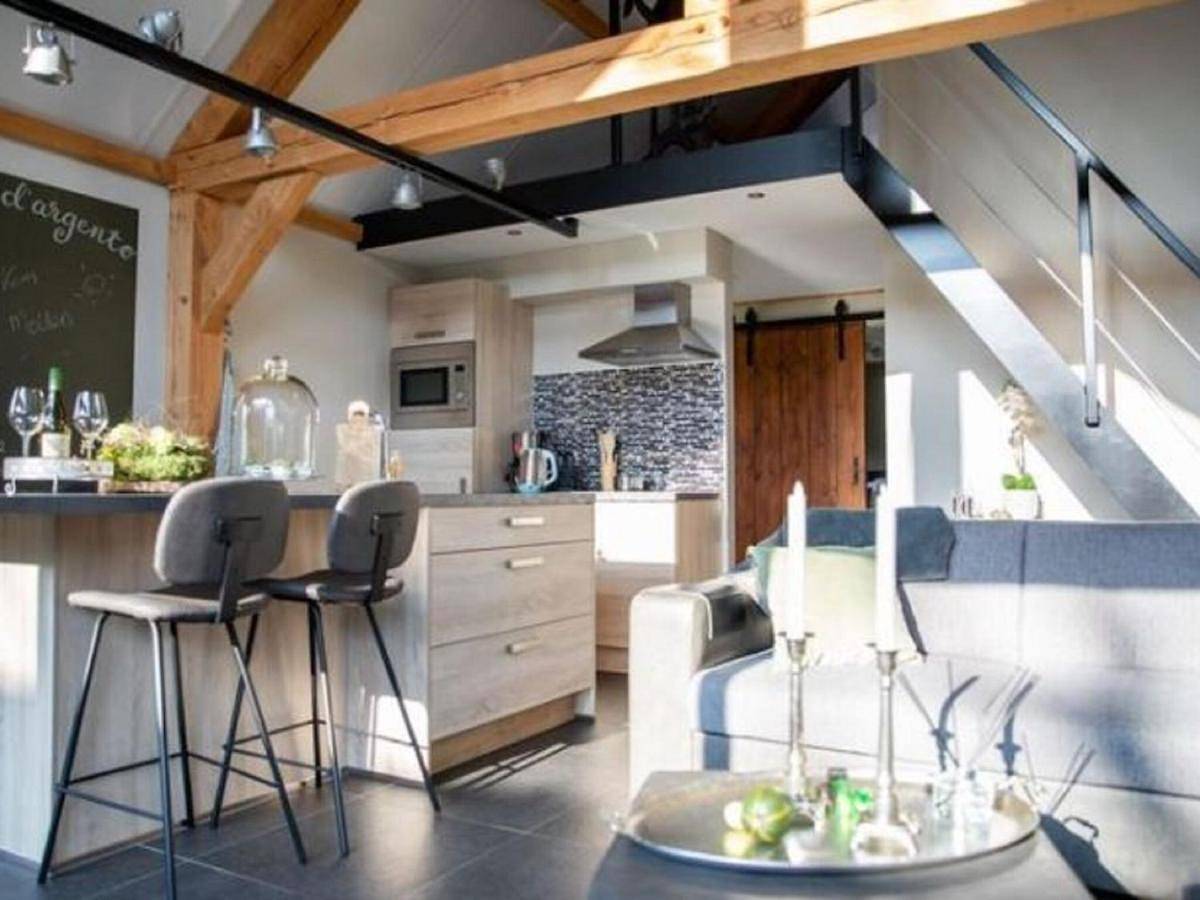 Tranquil Holiday Home in Alphen Chaam with Stables in Alphen, Nordbrabant