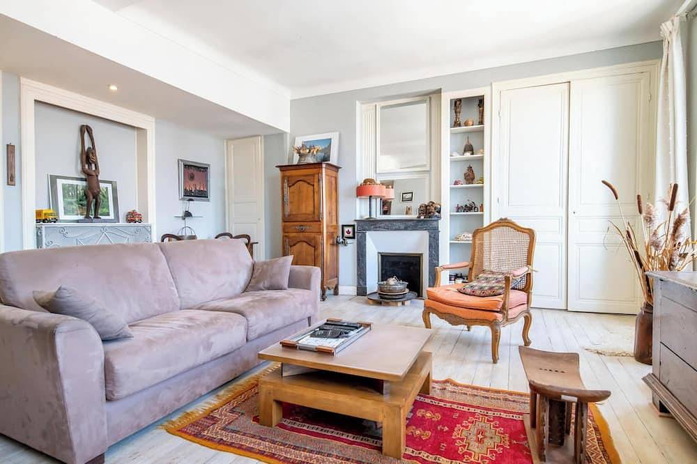 Geheel appartement, Homerez - Appartement Saumur, stadszicht in Saumur, Loiredal