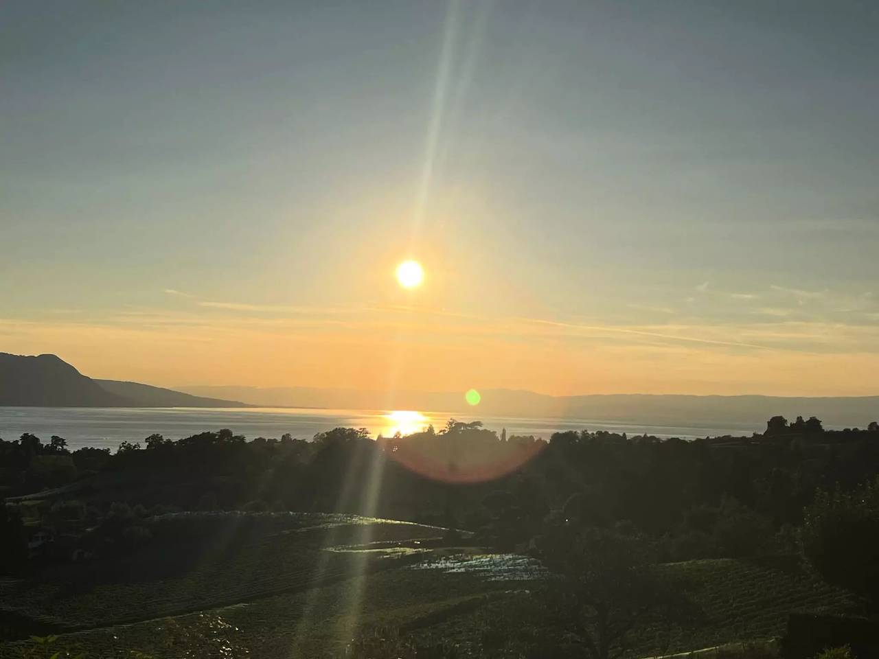 Apartamento entero, 4 estancias 6 personas in Chailly-Montreux, Montreux