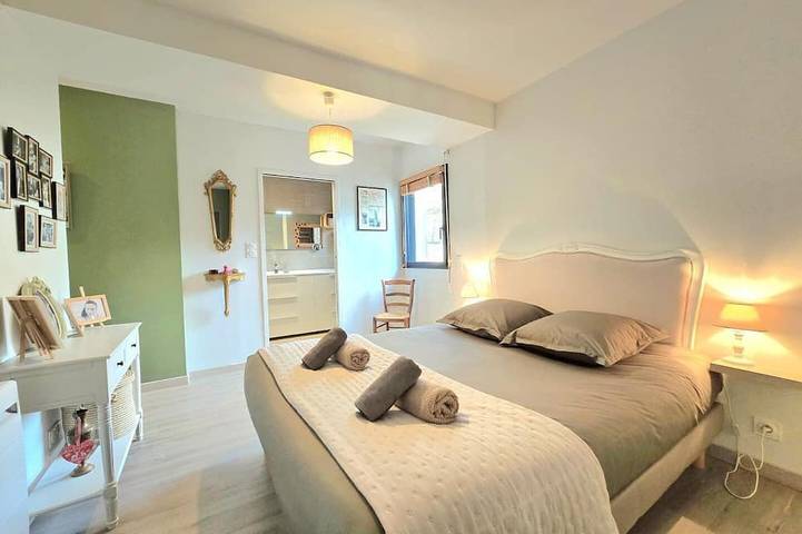 Location de vacances pour 8 personnes, avec jardin à Saint-Nolff - 2