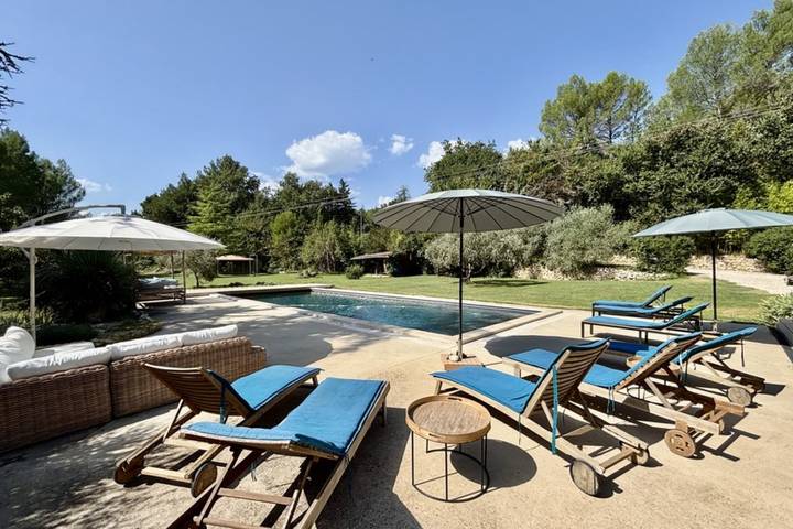 "La Bastide des Oliviers" Maison de charme avec Piscine (Nouveau) in Cadenet, Parc naturel régional du Luberon