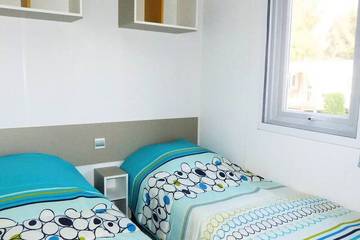 Camping für 8 Personen in Hyeres, Toulon Region, Bild 3