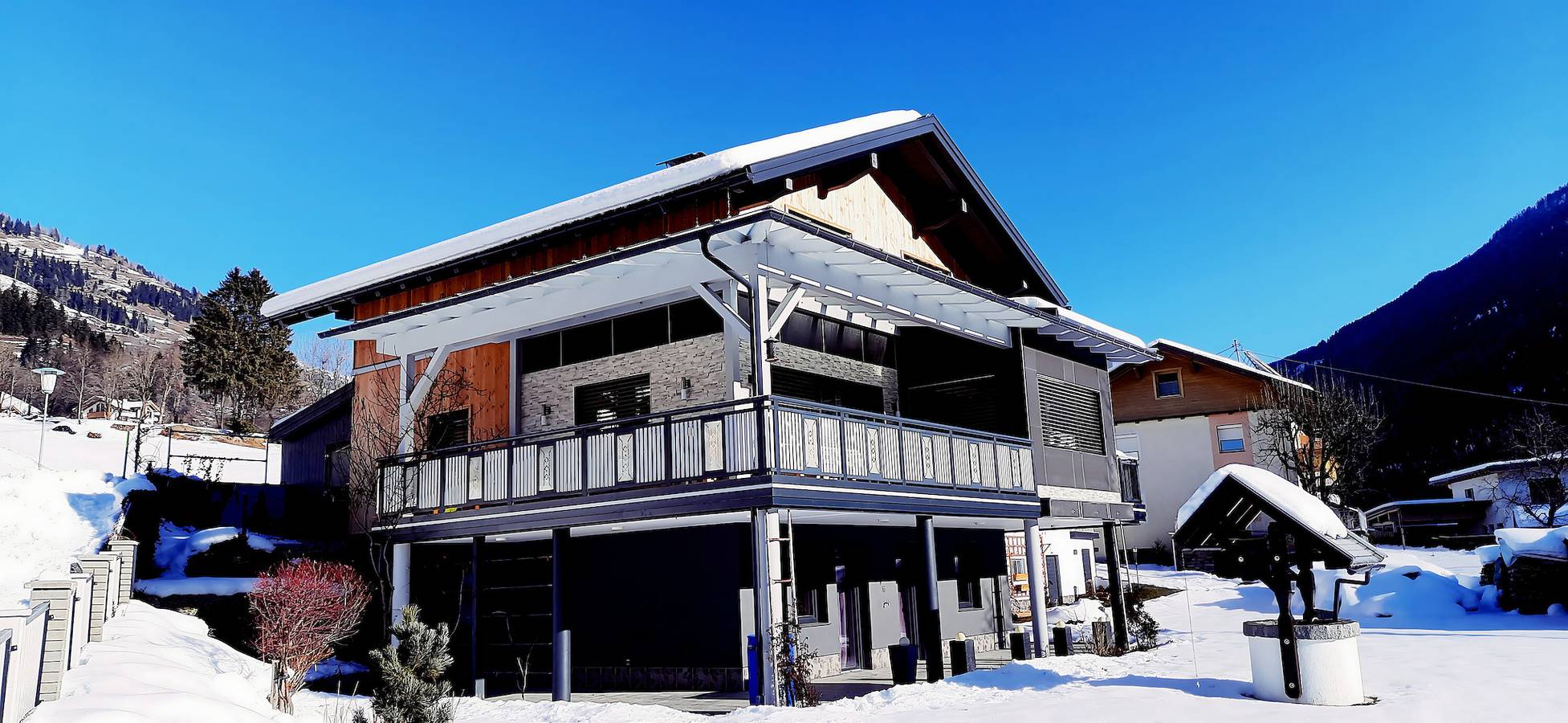 Ganze Wohnung, Apartment 'Koni´s Ferienwohnung' mit Bergblick und überdachten Autoabstellplatz in Rangersdorf, Oberkärnten