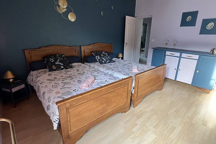 Location de vacances pour 6 personnes, avec jardin et terrasse à Saint-Marcelin-de-Cray - 2