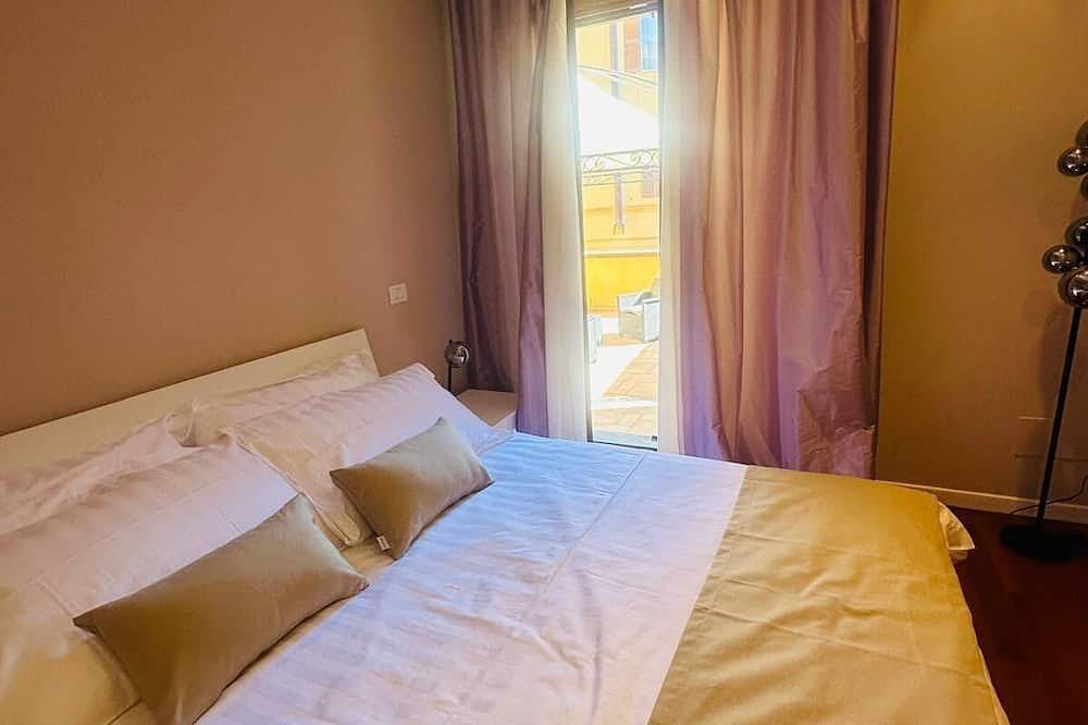 Entire apartment, Theater apartment in Viterbo, Viterbo Province