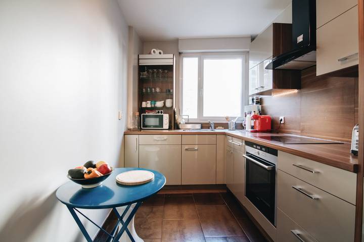 Apartamento entero, GuestReady - piso artístico cerca Buttes Chaumont in París, Isla de Francia
