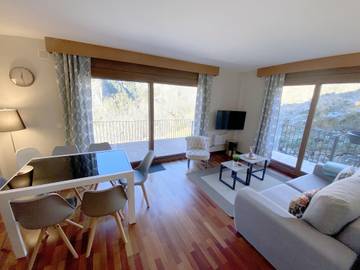 Gîte pour 6 personnes, avec terrasse à Canillo