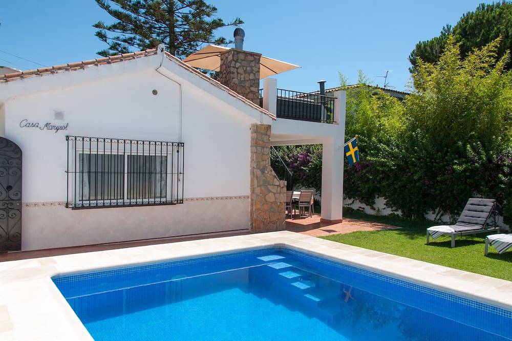 Villa a Fuengirola, a 800 m dalla spiaggia! in Los Boliches, Fuengirola