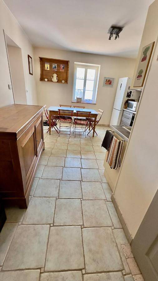 Appartement entier, Le Nid près de la Saône in Montmerle-sur-Saône, Région de Bourg-en-Bresse