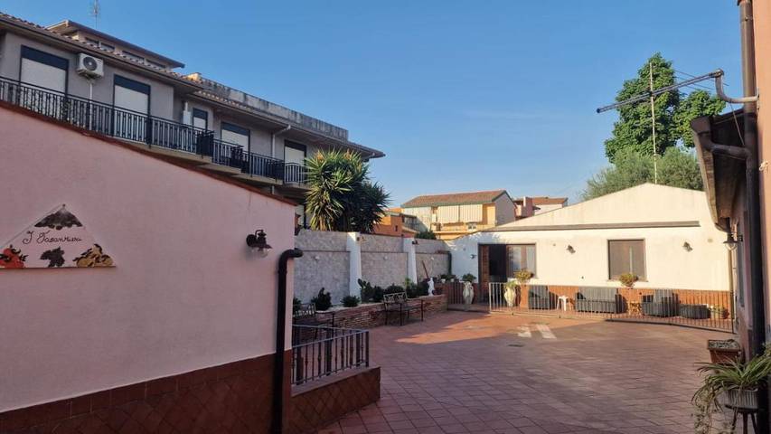 Appartamento per 4 persone, con terrazza, adatto a famiglie con bambini in Cannizzaro