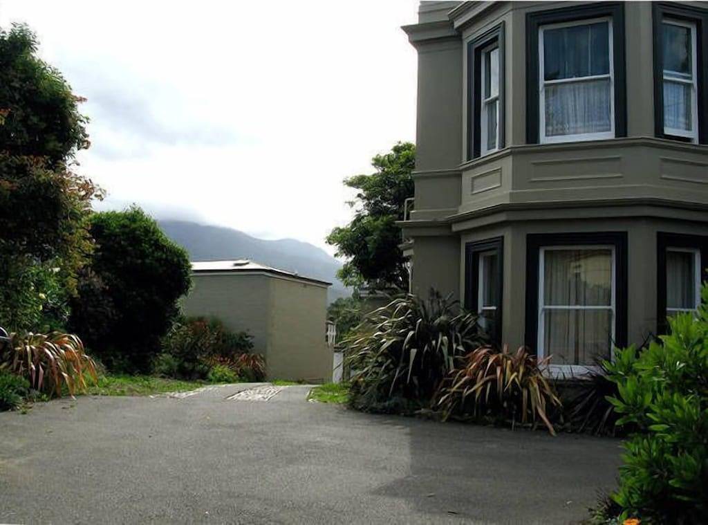 Ganze Wohnung, Toogooloowa über Davey 2 in Hobart, Tasmanien