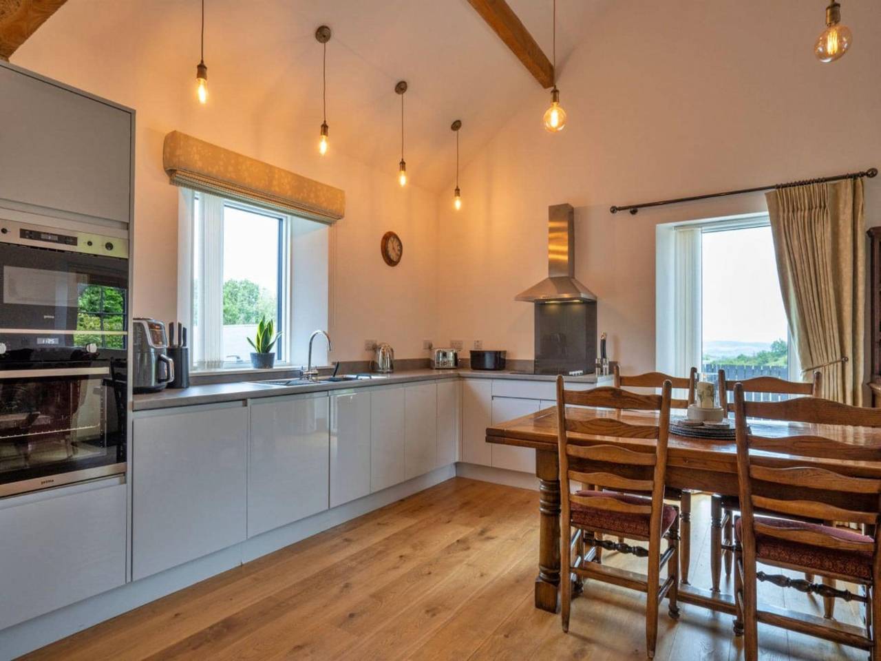 Romantic Cottage with Whirlpool in Winster, Derbyshire
