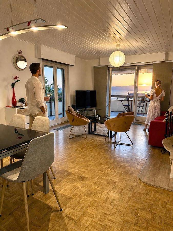 Location de vacances pour 8 personnes, avec Balcon et Terrasse ainsi que Jardin et Vue sur le lac dans Grandvaux - 4