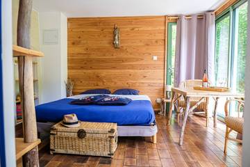 Chambre d’hôte pour 2 personnes, avec jardin dans Parc naturel régional des Grands Causses