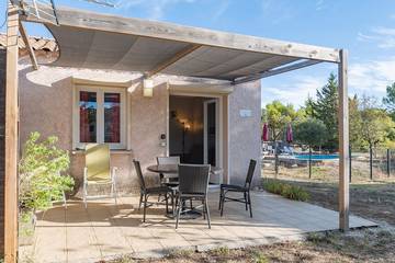 Ferienhaus für 2 Personen, mit Pool und Garten in Les Vans