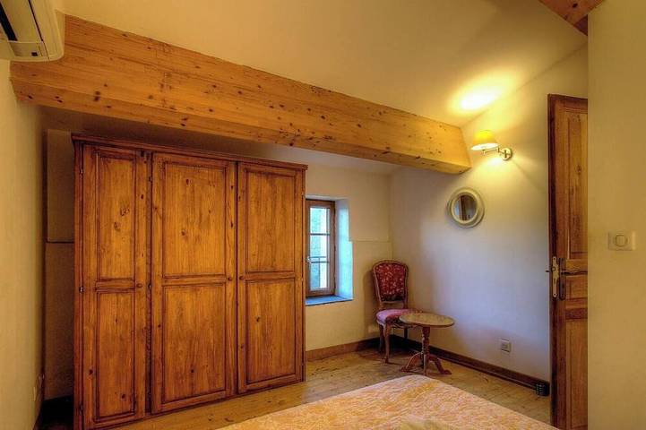 Location de vacances pour 6 personnes, avec jardin à Cateri - 4