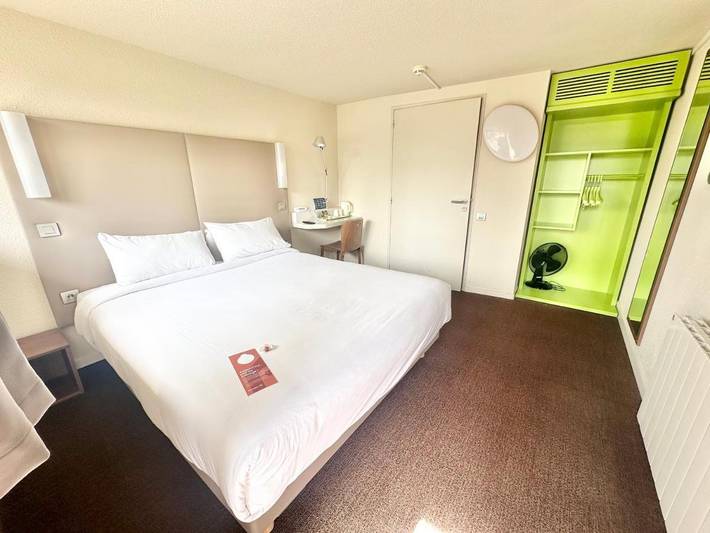 Hôtel pour 3 personnes, avec Terrasse et Jardin à Saint-Sébastien-sur-Loire