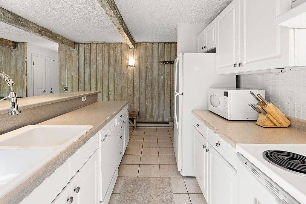 Ganze Wohnung, Brand New Remodel, Gorgeous 2Br 2Ba Mountain Side Condo, Hot Tub, Fireplace, Epi in Snowmass Village, Aspen Snowmass