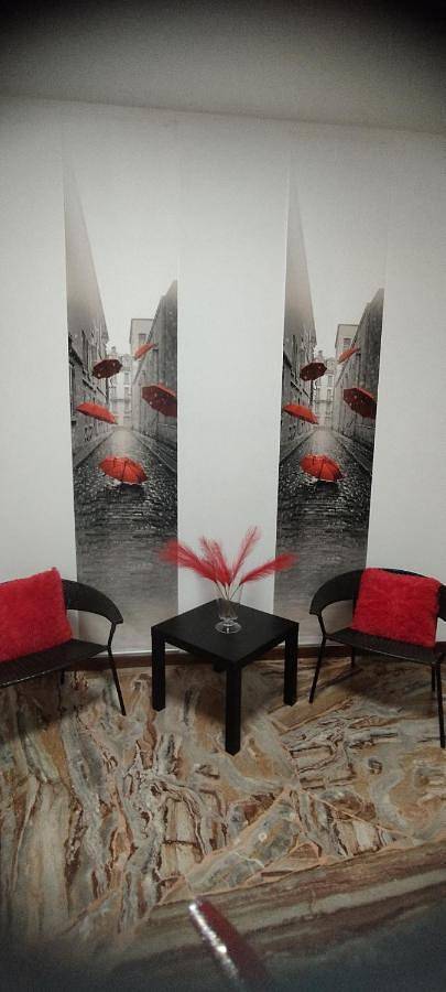 Ferienwohnung für 5 Personen, mit Terrasse und Ausblick in Lavena Ponte Tresa - 2