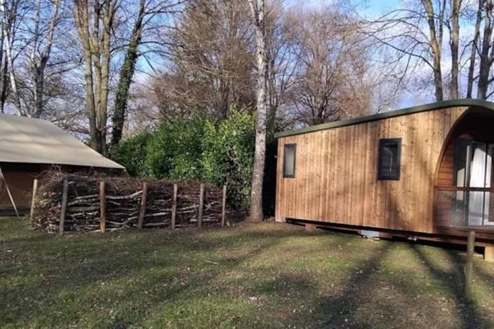 Mobil home pour 3 personnes à Sauxillanges - 4