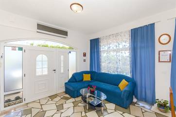 Ferienhaus für 4 Personen in Grohote, Solta, Bild 2