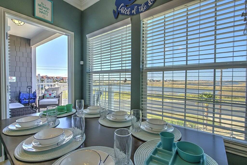 Ganze Wohnung, Pathway to the Sea w/ Ocean Views! in North Padre Island, Corpus Christi